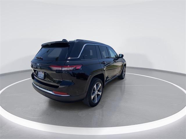 used 2022 Jeep Grand Cherokee car, priced at $32,377