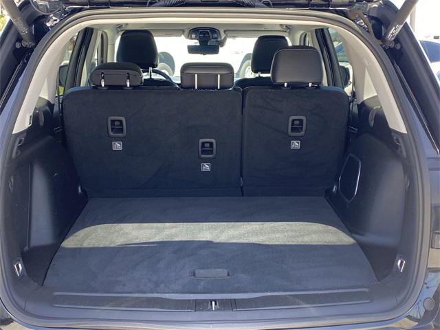 used 2022 Jeep Grand Cherokee car, priced at $32,377