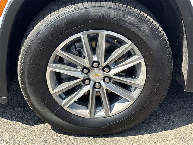 used 2023 Chevrolet Traverse car, priced at $32,990
