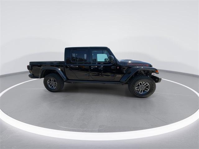 new 2025 Jeep Gladiator car, priced at $58,190