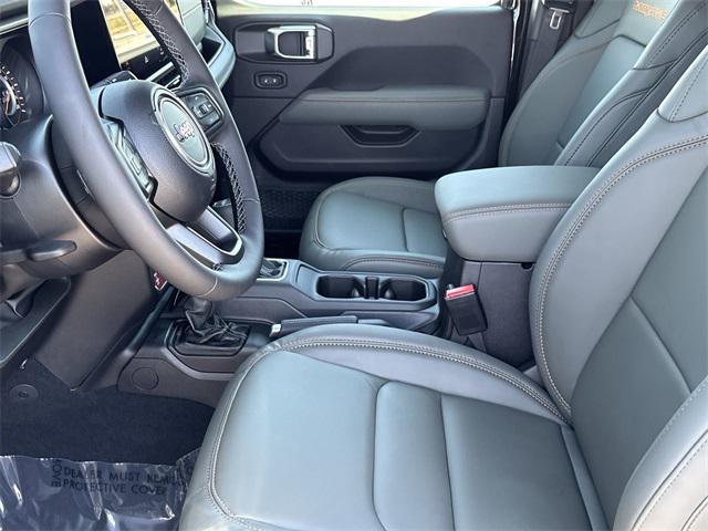 new 2025 Jeep Gladiator car, priced at $58,190