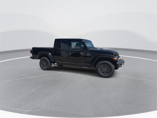 new 2024 Jeep Gladiator car, priced at $50,370