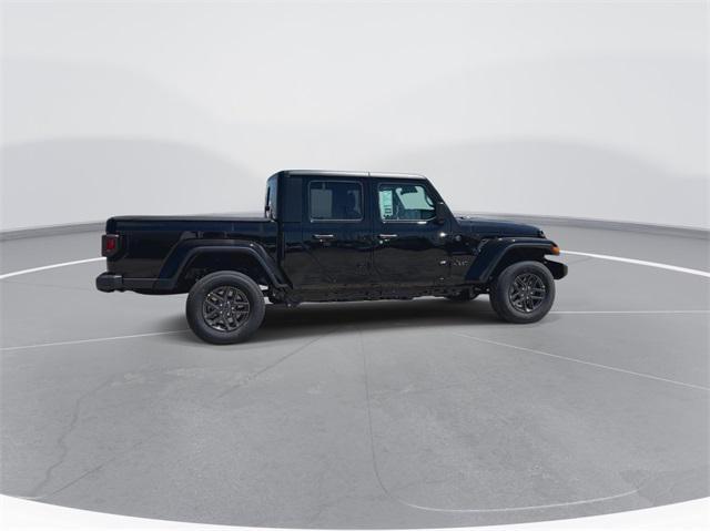 new 2024 Jeep Gladiator car, priced at $50,370