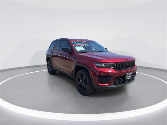 used 2023 Jeep Grand Cherokee car, priced at $33,500