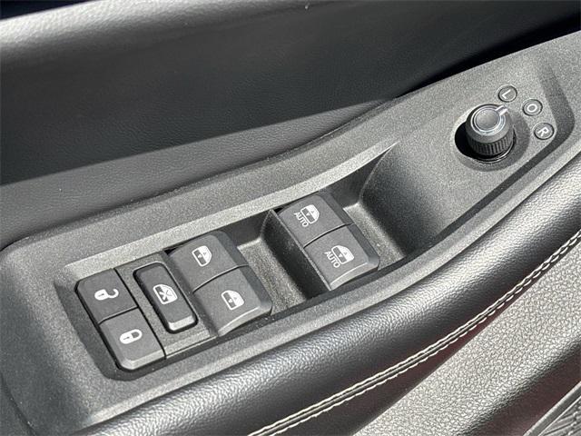 used 2023 Jeep Grand Cherokee car, priced at $33,500