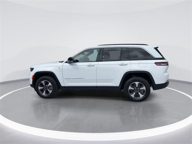 new 2024 Jeep Grand Cherokee car, priced at $54,385