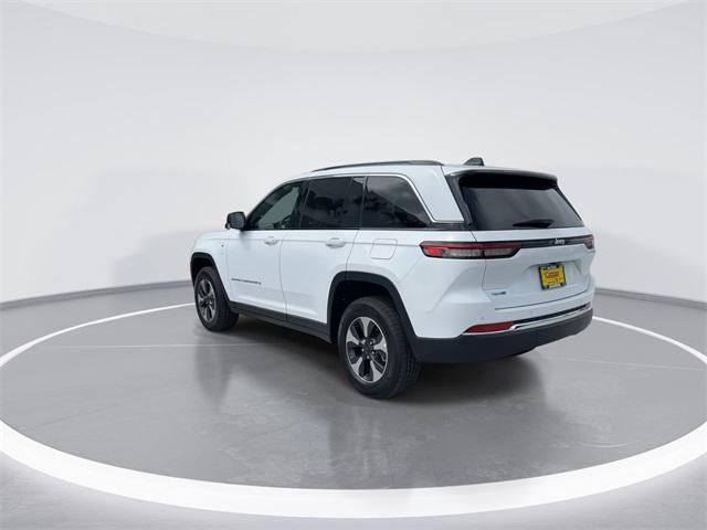new 2024 Jeep Grand Cherokee car, priced at $54,385