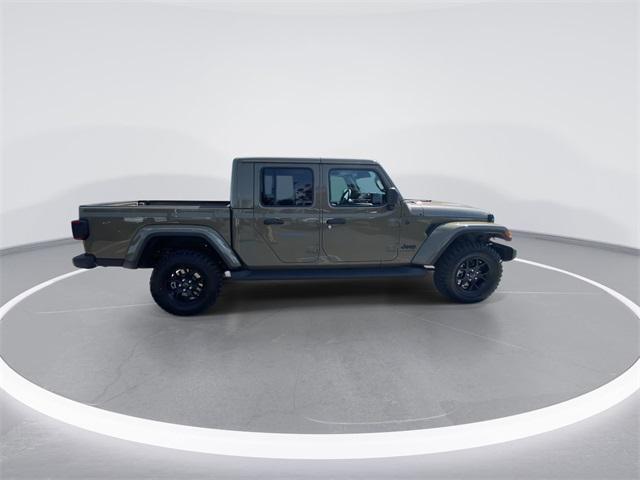 new 2025 Jeep Gladiator car, priced at $48,920