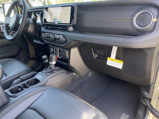 new 2025 Jeep Gladiator car, priced at $48,920
