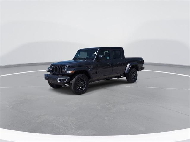 new 2024 Jeep Gladiator car, priced at $48,075