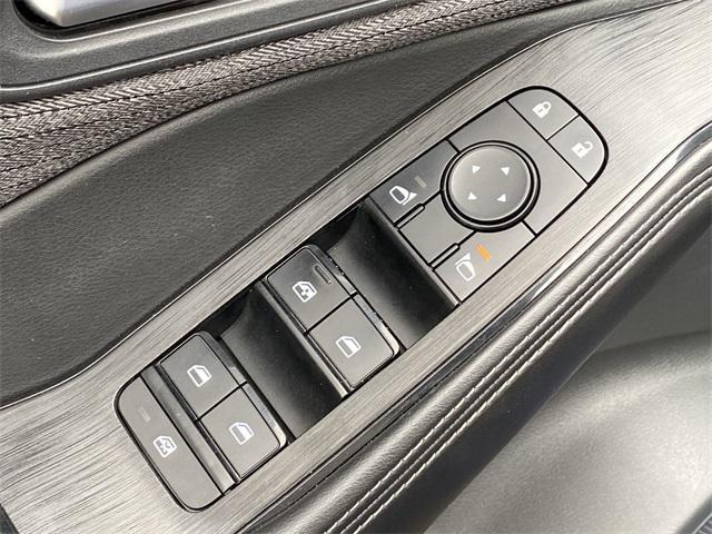 used 2021 Nissan Rogue car, priced at $21,995