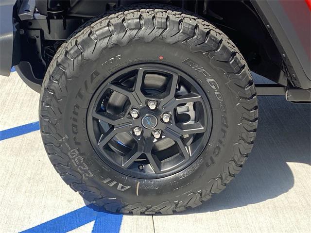 new 2025 Jeep Wrangler car, priced at $57,764