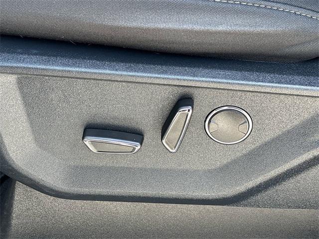 used 2021 Ford F-150 car, priced at $33,990