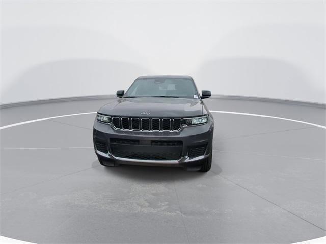 new 2024 Jeep Grand Cherokee L car, priced at $39,920