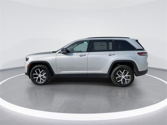 new 2024 Jeep Grand Cherokee car, priced at $50,305