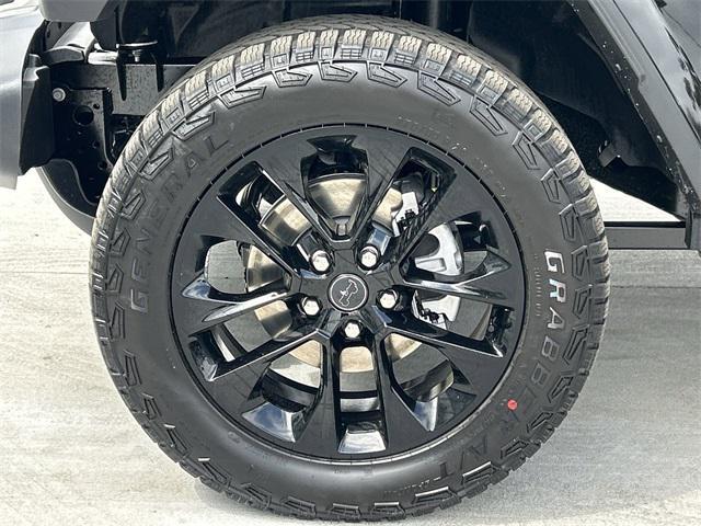 new 2025 Jeep Gladiator car, priced at $44,975