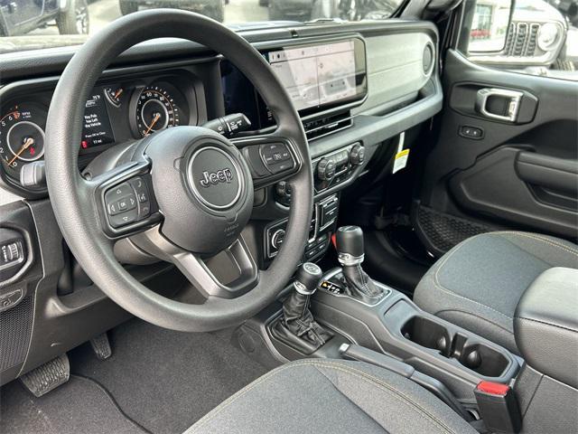 new 2025 Jeep Gladiator car, priced at $44,975