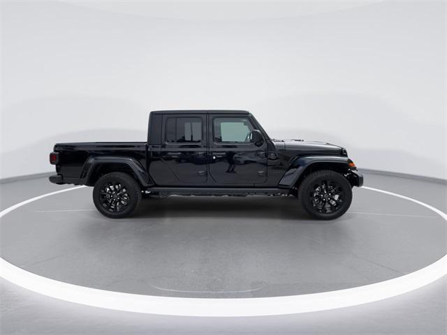 new 2025 Jeep Gladiator car, priced at $44,975