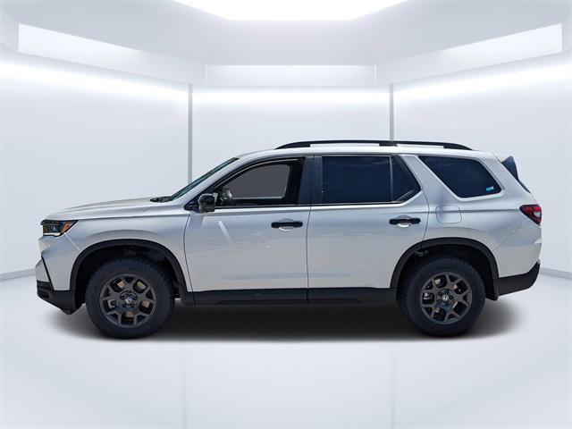 new 2025 Honda Pilot car, priced at $49,305
