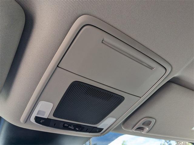 new 2025 Honda Pilot car, priced at $48,694