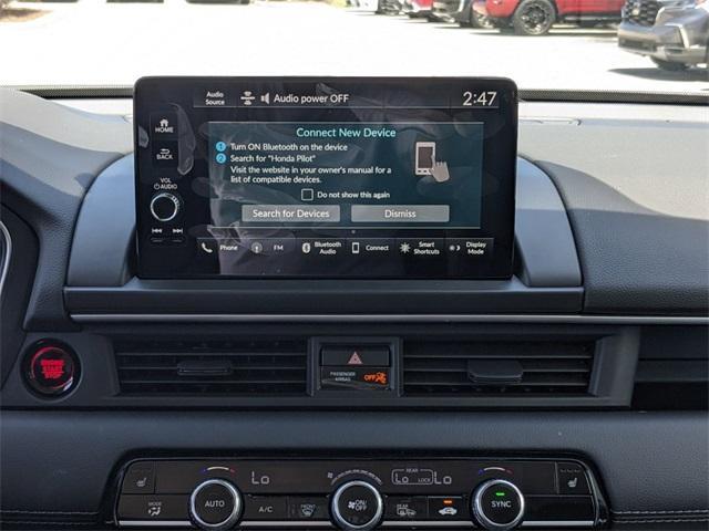 new 2025 Honda Pilot car, priced at $48,694