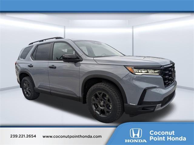 new 2025 Honda Pilot car, priced at $49,350
