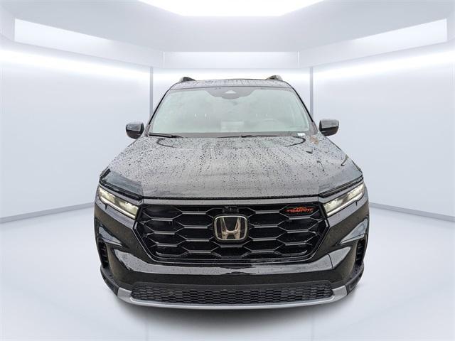 new 2025 Honda Pilot car, priced at $48,895
