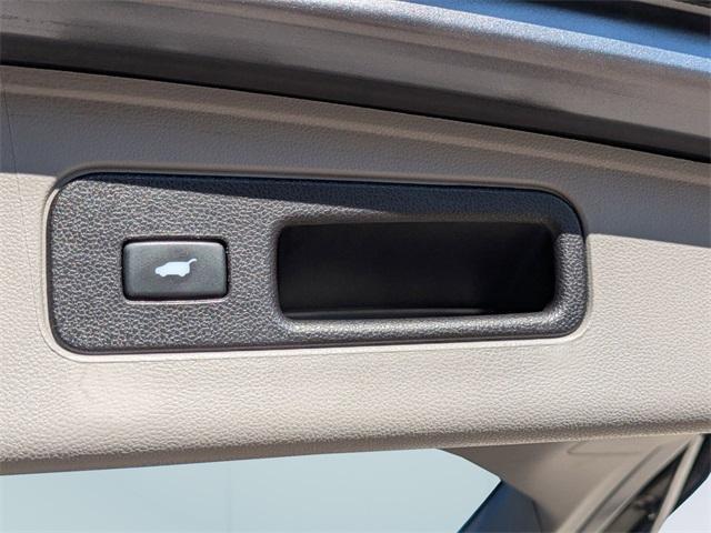 used 2014 Honda Odyssey car, priced at $12,648