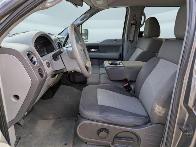 used 2006 Ford F-150 car, priced at $5,525