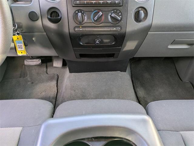 used 2006 Ford F-150 car, priced at $5,525