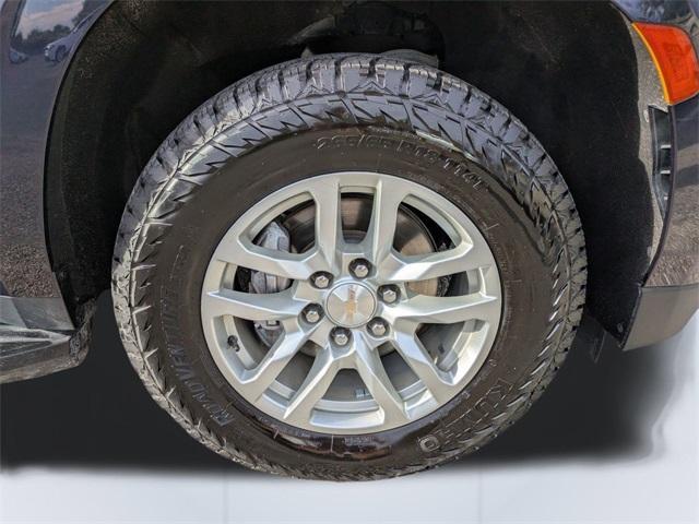 used 2023 Chevrolet Suburban car, priced at $38,348