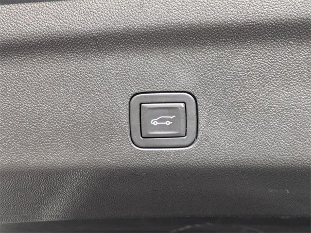 used 2023 Chevrolet Suburban car, priced at $38,348