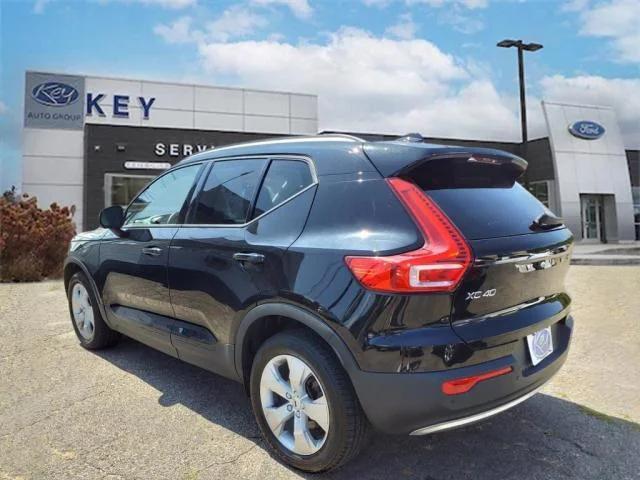 used 2020 Volvo XC40 car, priced at $21,199