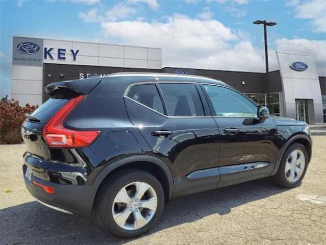 used 2020 Volvo XC40 car, priced at $21,199