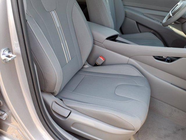 new 2025 Hyundai Elantra car, priced at $26,219