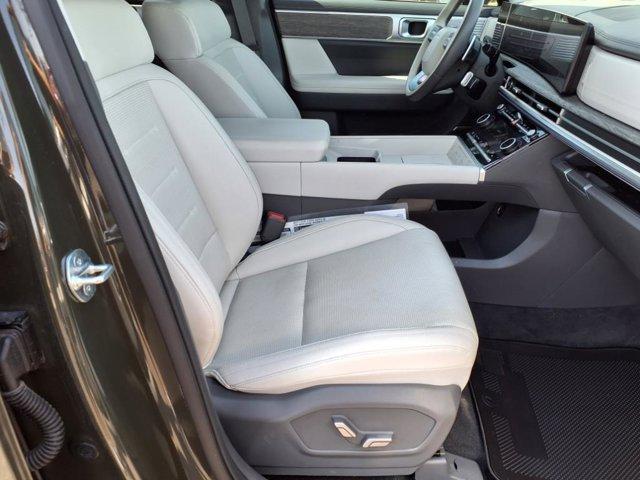 used 2025 Hyundai Santa Fe car, priced at $38,791