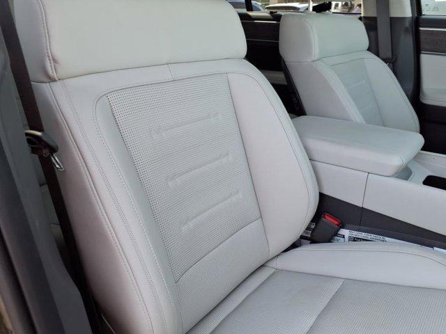 used 2025 Hyundai Santa Fe car, priced at $38,791