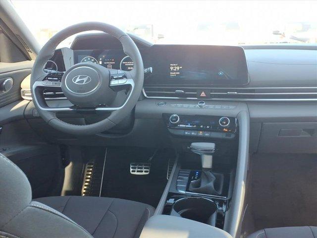 new 2025 Hyundai ELANTRA HEV car, priced at $25,225