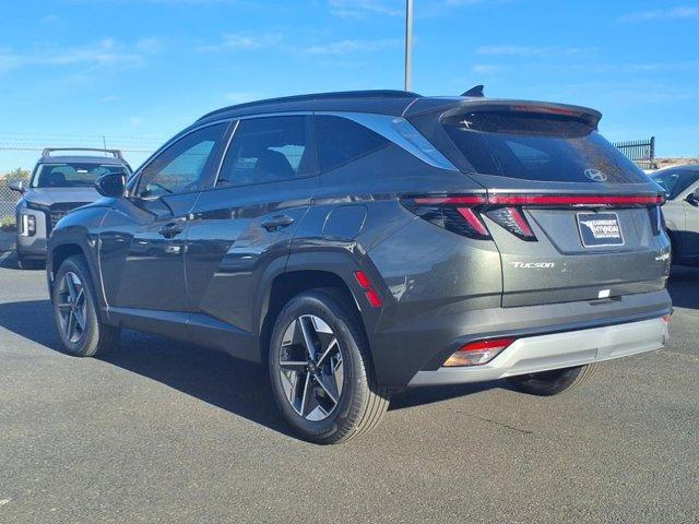 new 2025 Hyundai TUCSON Hybrid car, priced at $38,418