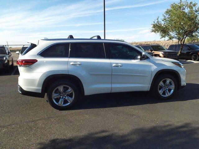 used 2019 Toyota Highlander car, priced at $27,481