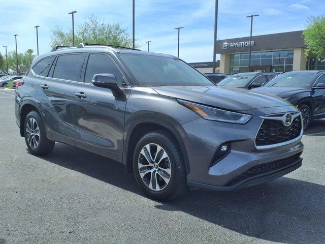 used 2021 Toyota Highlander car, priced at $27,478