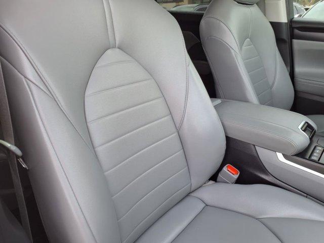 used 2021 Toyota Highlander car, priced at $27,478