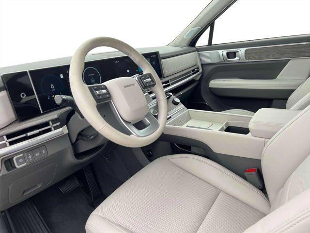 new 2025 Hyundai Santa Fe HEV car, priced at $47,822