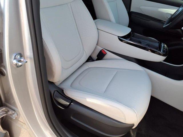 new 2025 Hyundai TUCSON Hybrid car, priced at $36,819