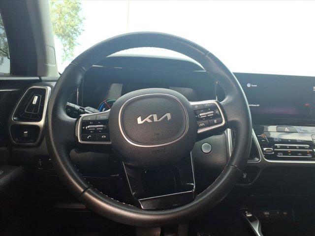 used 2022 Kia Sorento Hybrid car, priced at $23,291