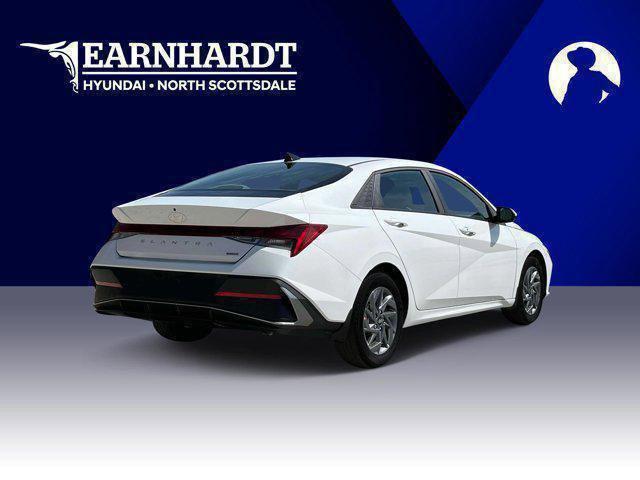 new 2025 Hyundai ELANTRA HEV car, priced at $27,557