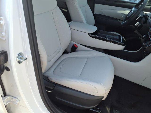 new 2025 Hyundai TUCSON Hybrid car, priced at $37,592