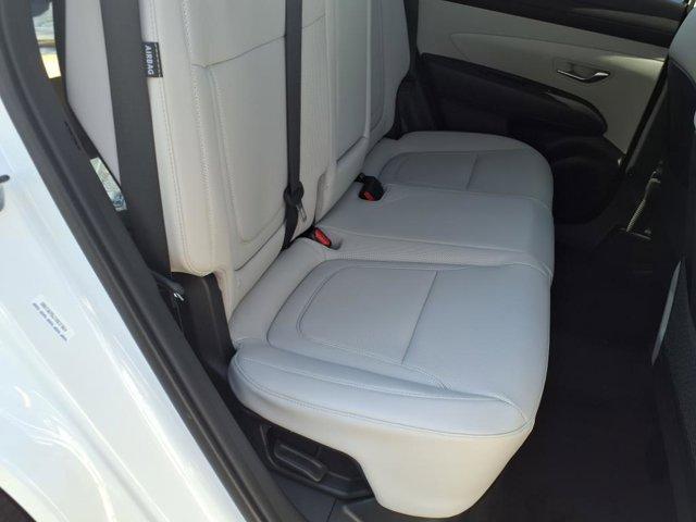 new 2025 Hyundai TUCSON Hybrid car, priced at $37,592