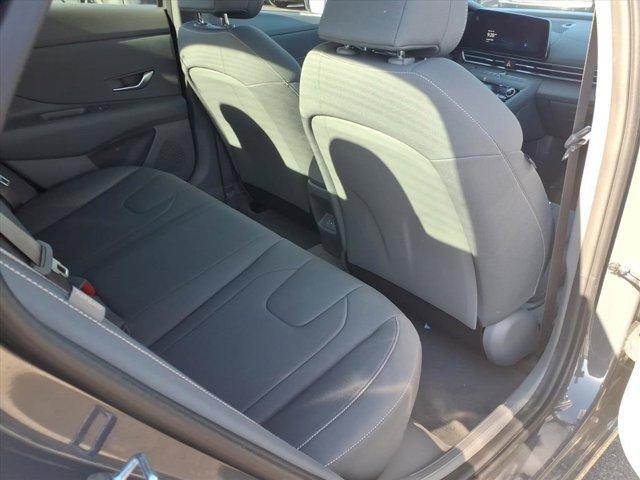 new 2025 Hyundai ELANTRA HEV car, priced at $25,201