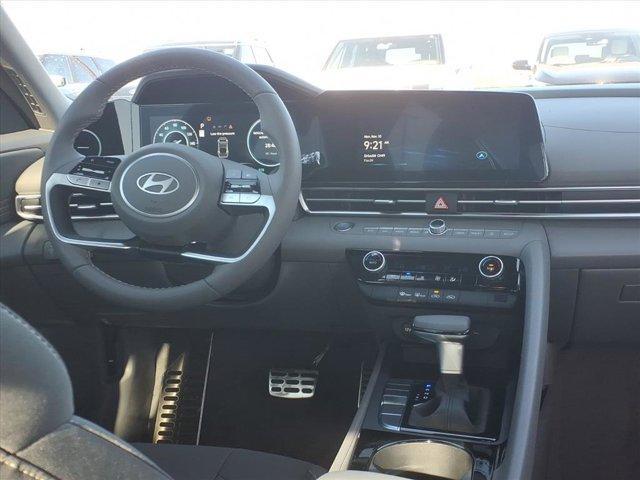 new 2025 Hyundai ELANTRA HEV car, priced at $25,201